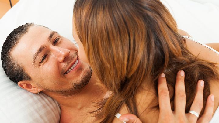得性病是因为丈夫不忠吗？男性得了性疾病有哪些表现？