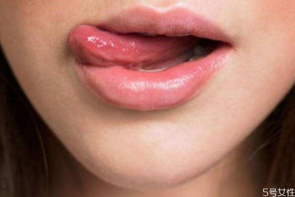 半永久唇有没有副作用 做半永久唇有什么危害